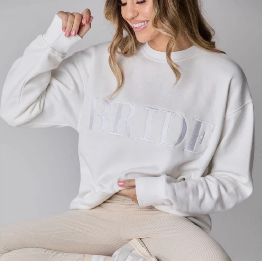 Six Stories Bride Statement Sweatshirt Size Medium